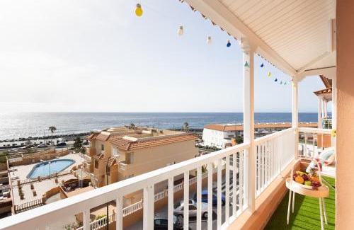 Candelaria Apartment | Home2Book Sunny & Quiet Beach House, Pool
