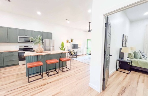 Mountain View Apartment | Homebase~ A Modern Apt w/No Extra Cleaning Fee