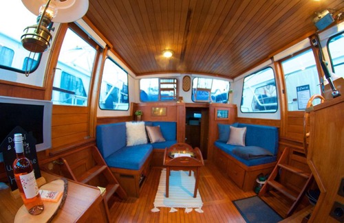 Geneva City Centre Boat Rental | HOMEBOAT-maison flottante