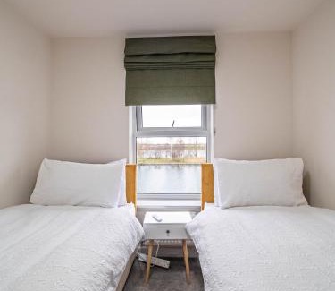 Doncaster Apartment | Homegate Lakeview