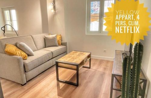 Old Town Apartment | Homelivia,Industriel cosy