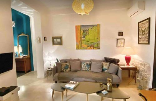 Gambetta Apartment | Homelivia, Luxueux Appartement avec Jardin privé