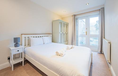 Chaucer Apartment | Homely 2 bedroom flat near Tower Bridge
