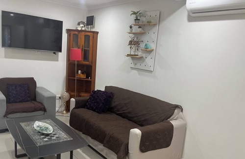 Lalor Park House | Homely Granny Flat, Kings Langley