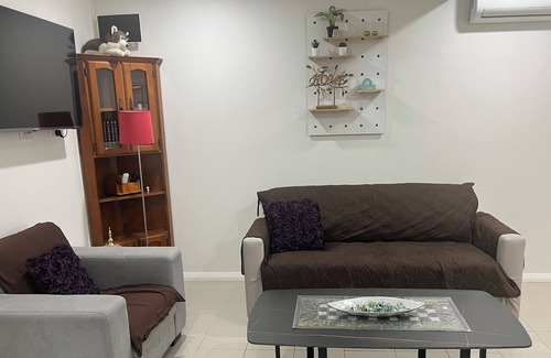 Lalor Park House | Homely Granny Flat, Kings Langley