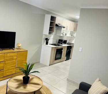 Kempton Park Apartment | Homely Stay