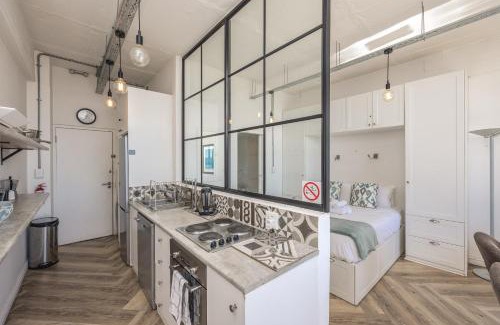 Cape Town Apartment | Homely Studio Apartment in Cape Town