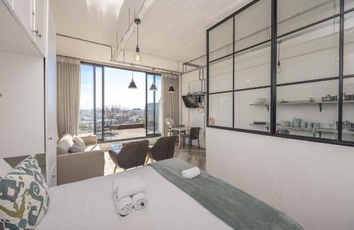 Cape Town Apartment | Homely Studio Apartment in Cape Town
