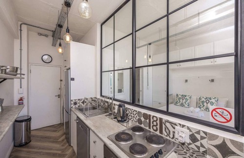 Cape Town Apartment | Homely Studio Apartment in Cape Town