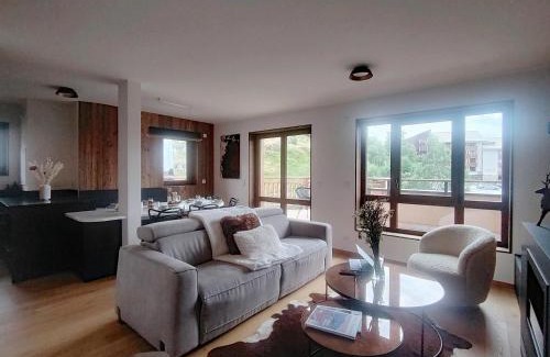 Eclose-Est Apartment | Homency - Résidence L'Expression B31
