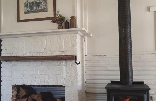 Omeo House | Homeo Alpine Cottage