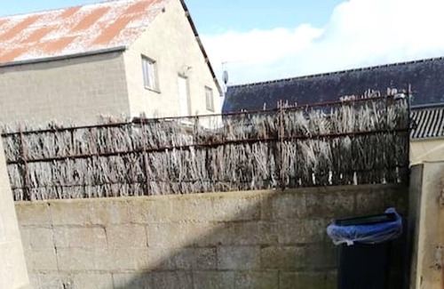 Le Vivier-sur-Mer House | Homerez - Amazing house for 6 ppl. at Le Vivier-sur-Mer