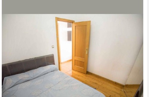 La Coruna Apartment | Homerez - Amazing appartement 1 km away from the beach for 5 ppl. with jacuzzi