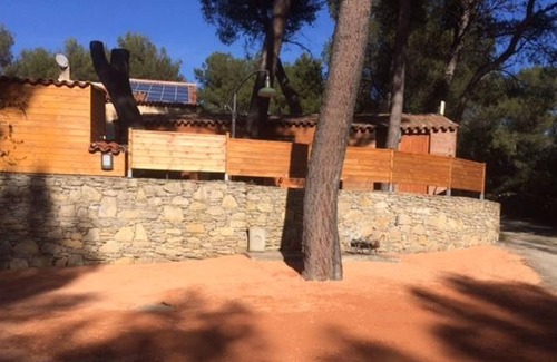 Le Beausset Ski Chalet | Homerez - Amazing chalet 8 km away from the beach for 6 ppl. with swimming-pool