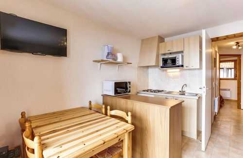 Thollon-les-Memises Apartment | Homerez - Apartment Thollon, lake