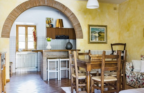 Lisciano Niccone Apartment | Homerez - Apartment in Lisciano Niccone