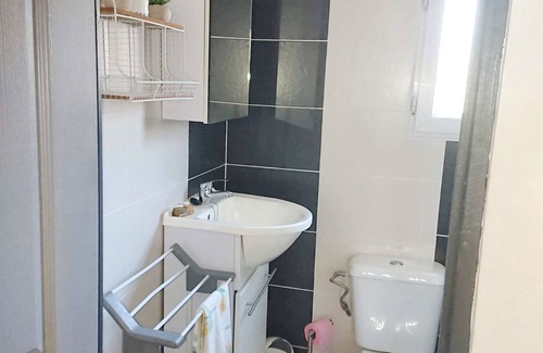 Penne-d'Agenais Apartment | Homerez - Apartment in Penne-d'Agenais