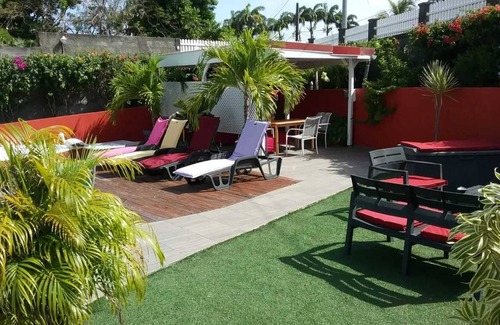 Sainte-Anne Apartment | Homerez - Apartment in Sainte-Anne.