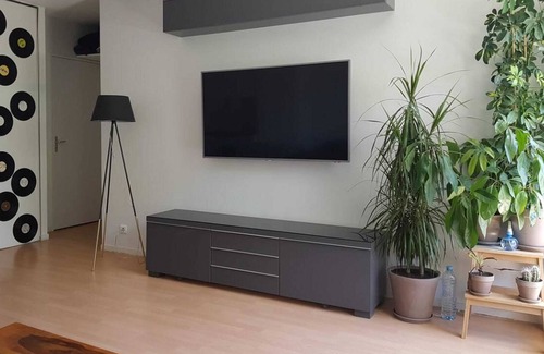 Palaiseau Apartment | Homerez - Apartment in Palaiseau