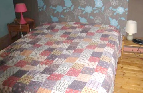 Hirel Apartment | Homerez - Appartement 10 km away from the beach for 4 ppl. with garden at Hirel