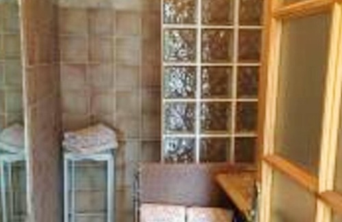 Violes Apartment | Homerez - Appartement 11 km away from the beach for 2 ppl. with shared pool