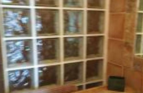 Violes Apartment | Homerez - Appartement 11 km away from the beach for 2 ppl. with shared pool
