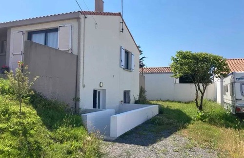 Chateau-d'Olonne Apartment | Homerez - Apt in Les Sables-d'Olonne.