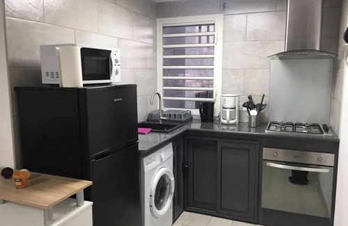 Trois-Bassins Apartment | Homerez - Apt. Les Trois-Bassins