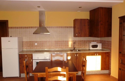 Villamiel House | Homerez - Big house for 19 ppl. with garden and terrace at Villamiel