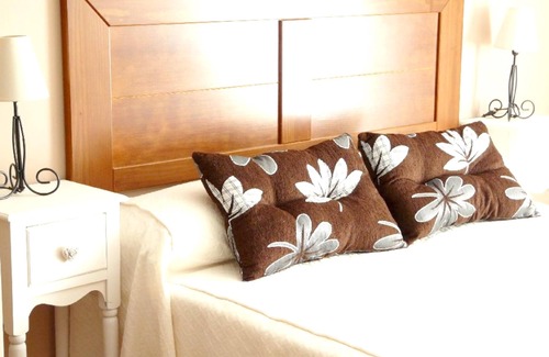 Villamiel House | Homerez - Big house for 19 ppl. with garden and terrace at Villamiel