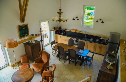 Castels Villa | Homerez - Charming Villa with Private Pool in Castels