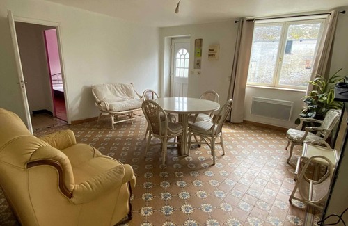 Audignies House | Homerez - Charming House in Audignies with Private Parking