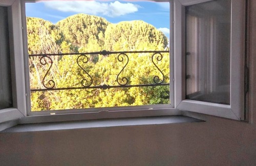 Serignan House | Homerez - Charming House in Vendres with Enclosed Garden