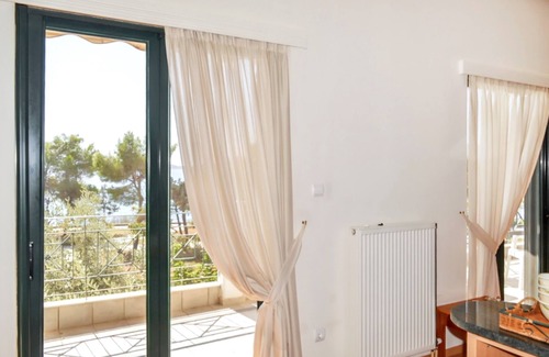 Karystos Villa | Homerez - Charming Villa with Sea View in Karistos