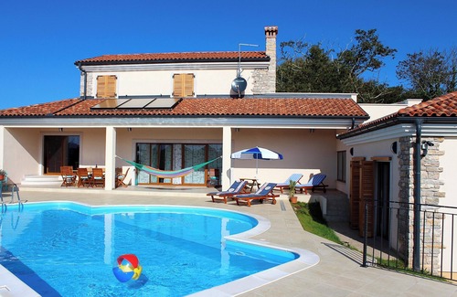 Gradisce Villa | Homerez - Charming Villa near Žminj with Private Pool