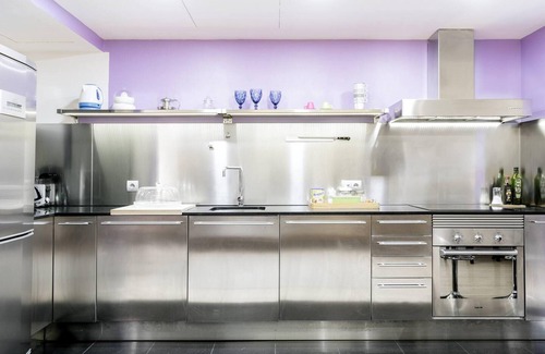 Palos de la Frontera Apartment | Homerez - Cozy Apartment in Madrid, 70 m², Pool