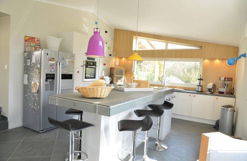 Gareoult Villa | Homerez - Dream Villa in Garéoult with Pool