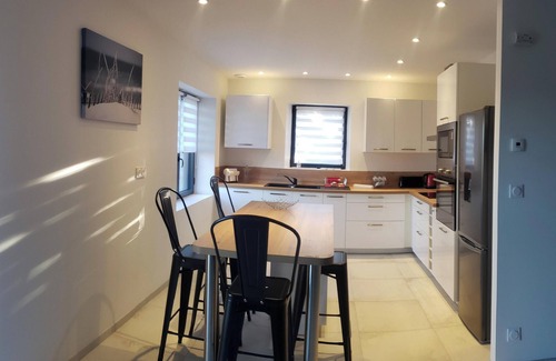 Baden Villa | Homerez - Elegant Villa in Baden with Private Pool