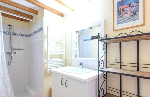 Ferrieres-les-Verreries House | Homerez - Exceptional house with garden
