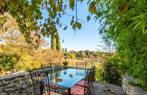 Ferrieres-les-Verreries House | Homerez - Exceptional house with garden