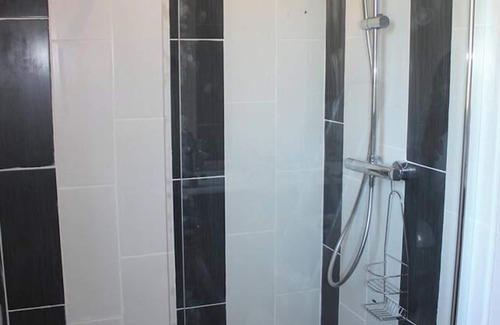 Champigny-sur-Veude House | Homerez - House in Champigny-sur-Veude