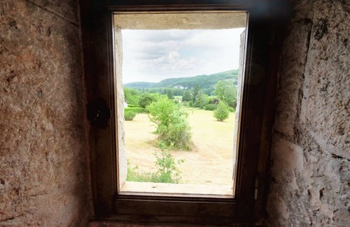 Tour-de-Faure House | Homerez - House in Tour-de-Faure