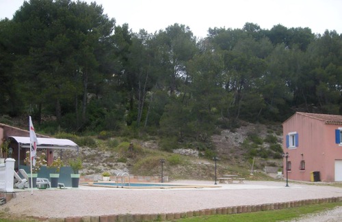 Roquefort-la-Bedoule Apartment | Homerez - Nice appartement 3 km away from the beach for 4 ppl. with shared pool