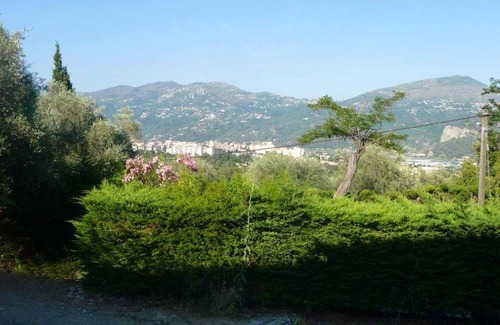 Gattieres Apartment | Homerez - Nice appartement 17 km away from the beach for 4 ppl. at Gattières