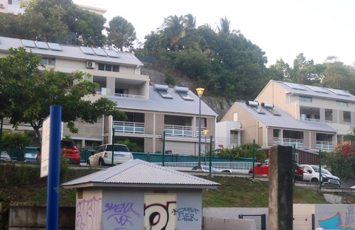 Perinet Apartment | Homerez - Nice appartement 1 km away from the beach for 4 ppl. at Le Gosier