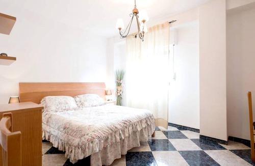 Carretera de la Sierra Apartment | Homerez - Nice appartement for 8 ppl. with balcony at Granada