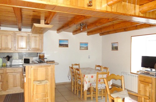 Le Malzieu-Forain House | Homerez - Nice house for 6 ppl. with garden and terrace at Le Malzieu-Forain