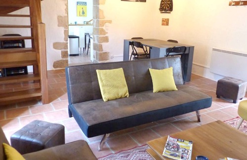 Concremiers House | Homerez - Nice property for 8 ppl. with garden and terrace at Concremiers