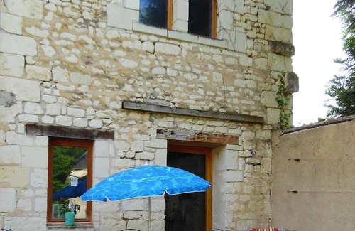 Courchamps House | Homerez - Nice property for 3 ppl. with terrace and balcony at Courchamps