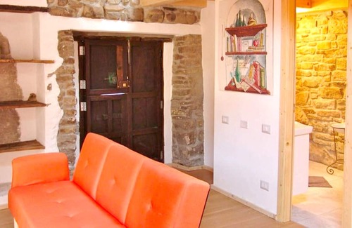 Castelmezzano Apartment | Homerez - Nice studio for 2 ppl. with balcony at Castelmezzano
